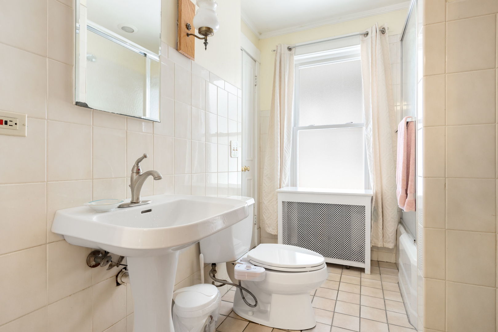 706 S Oak Park Avenue, Oak Park, IL 60304