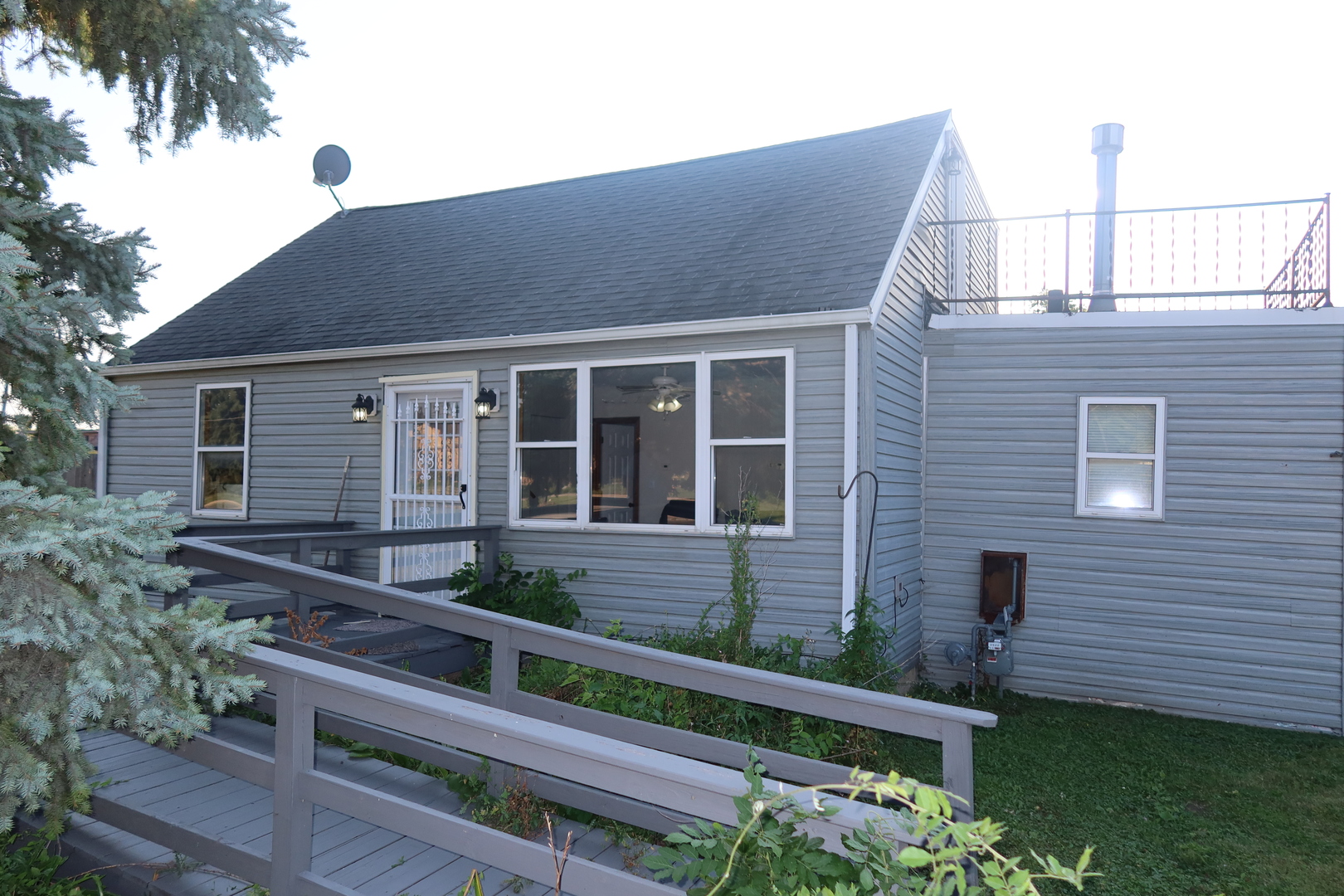 8638 Central Avenue, Burbank, IL 60459