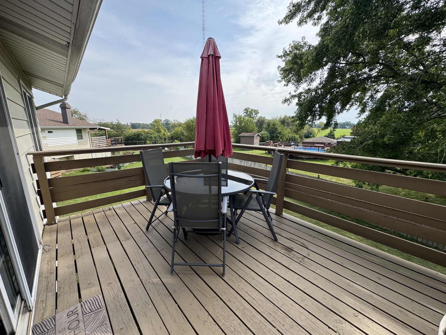 655 Oklahoma Circle, Elk Grove Village, IL 60007