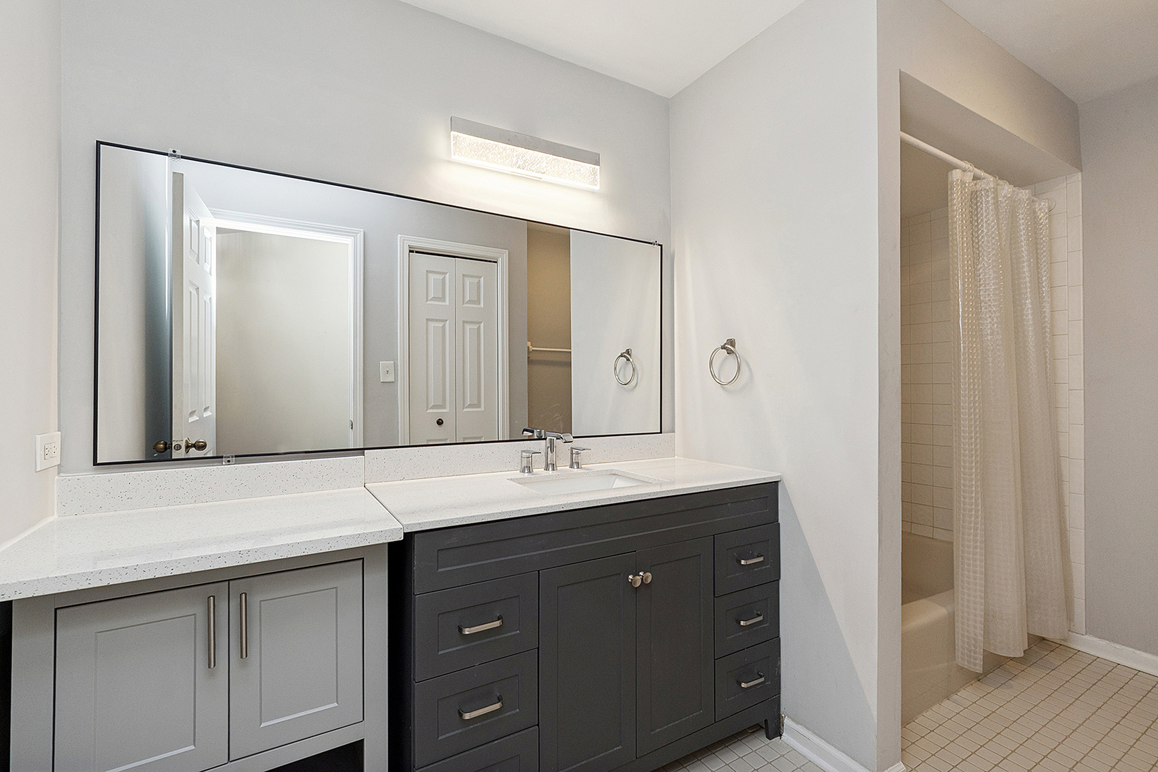 1437 Woodhollow Drive, Flossmoor, IL 60422