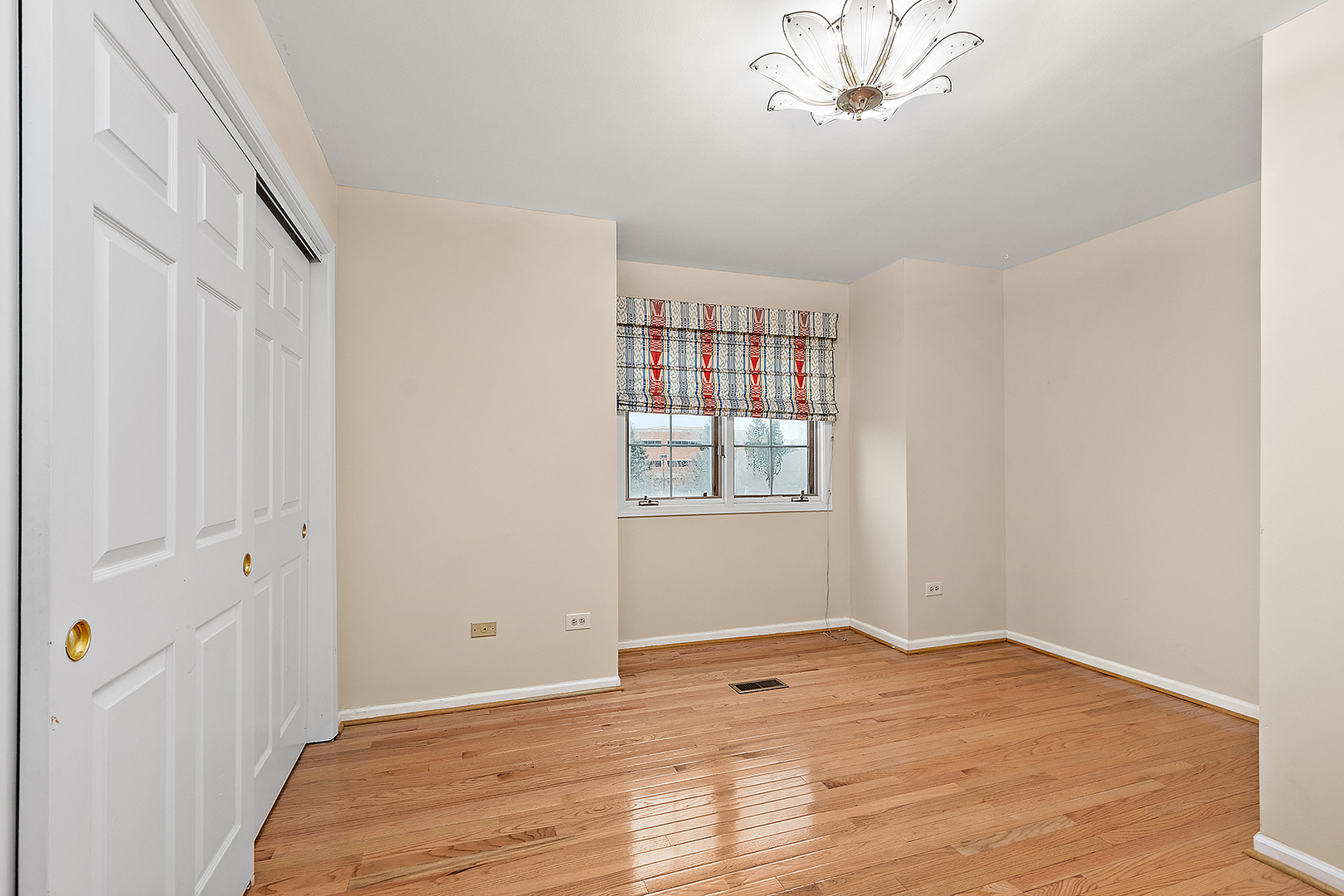 1437 Woodhollow Drive, Flossmoor, IL 60422