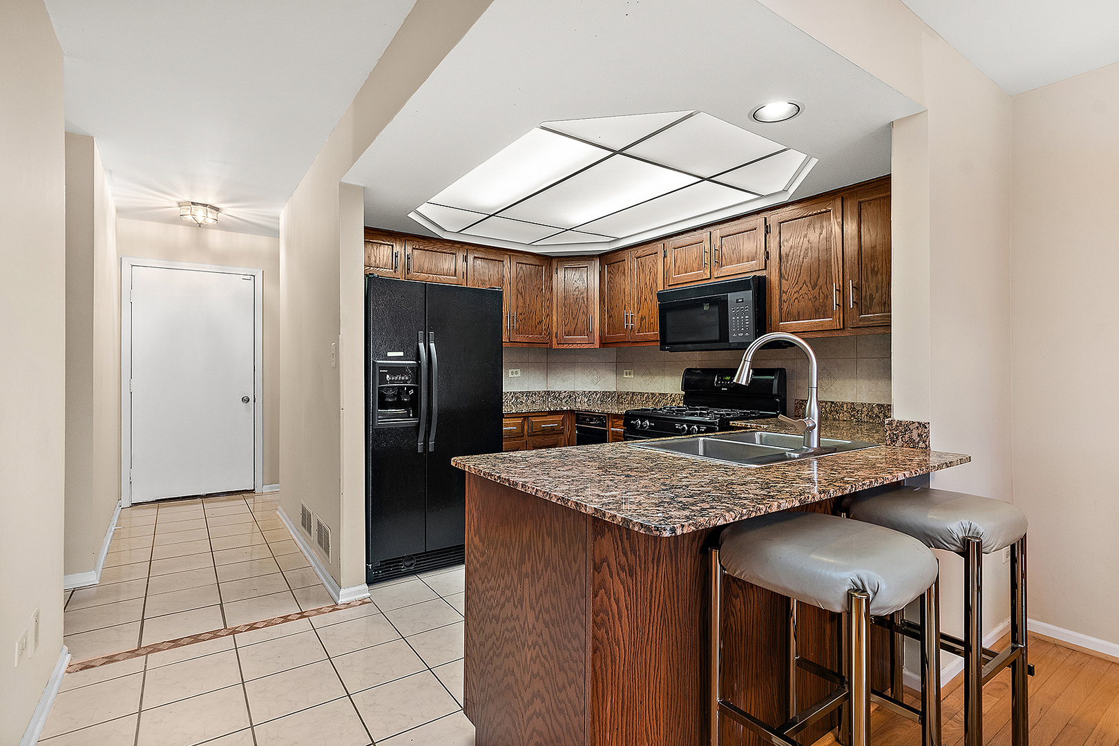 1437 Woodhollow Drive, Flossmoor, IL 60422