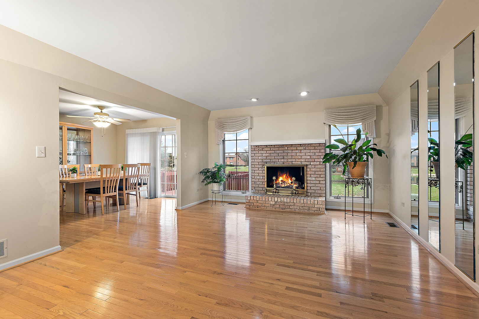 1437 Woodhollow Drive, Flossmoor, IL 60422