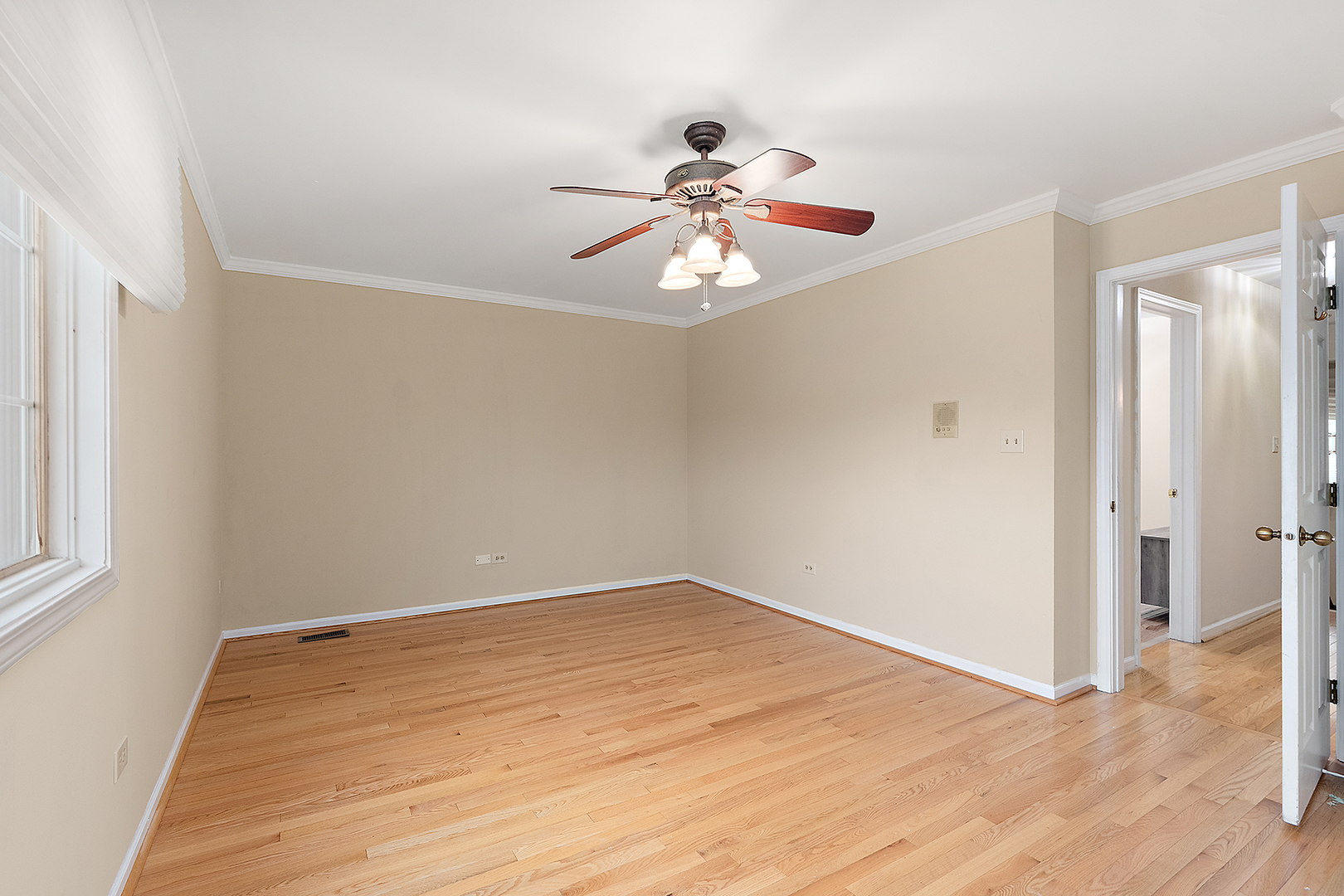 1437 Woodhollow Drive, Flossmoor, IL 60422