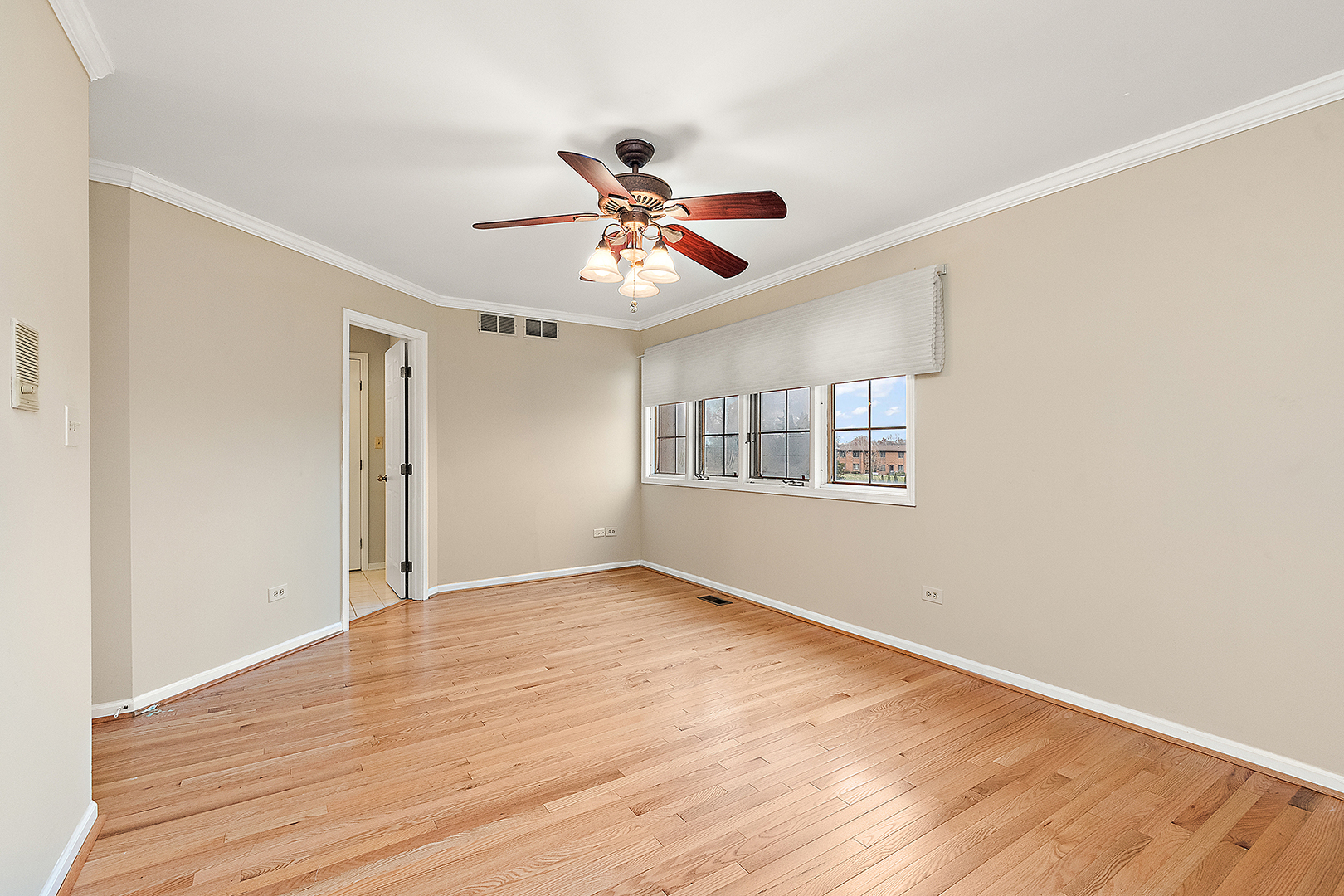 1437 Woodhollow Drive, Flossmoor, IL 60422