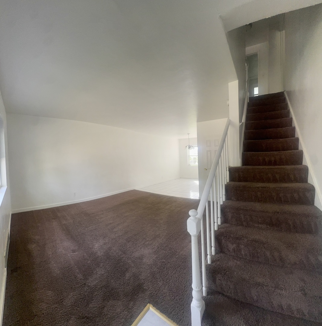921 N Prairie Avenue, Joliet, IL 60435