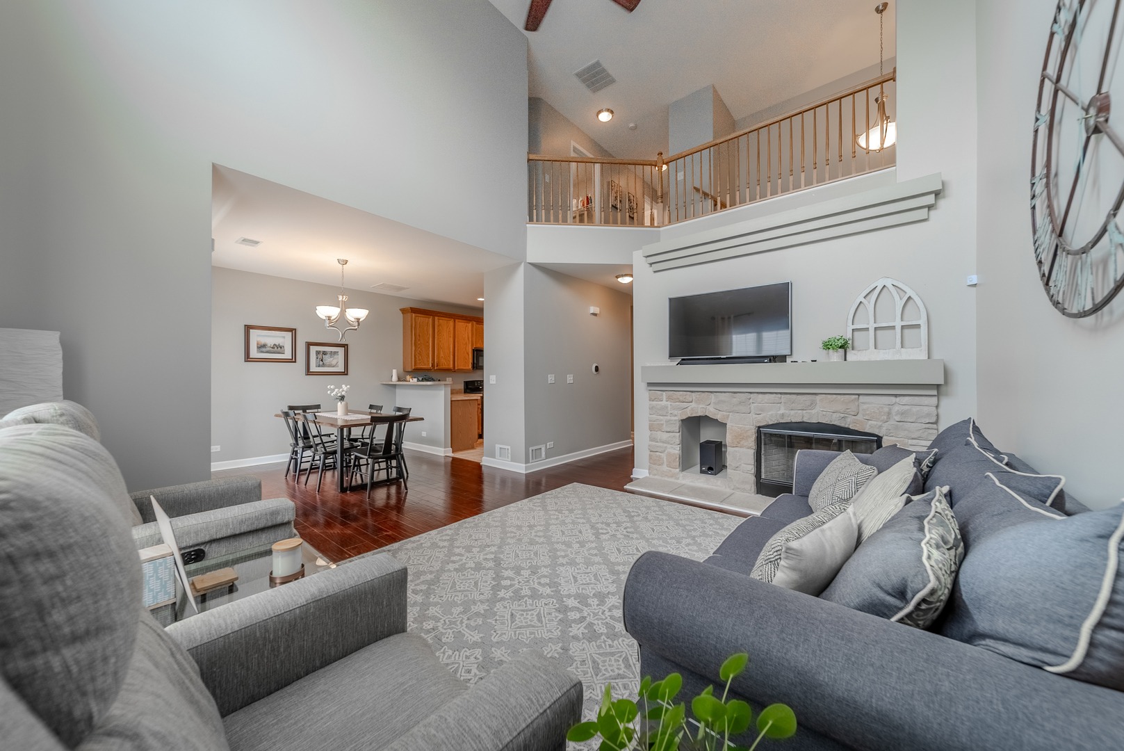 2825 Glacier Way #C, Wauconda, IL 60084