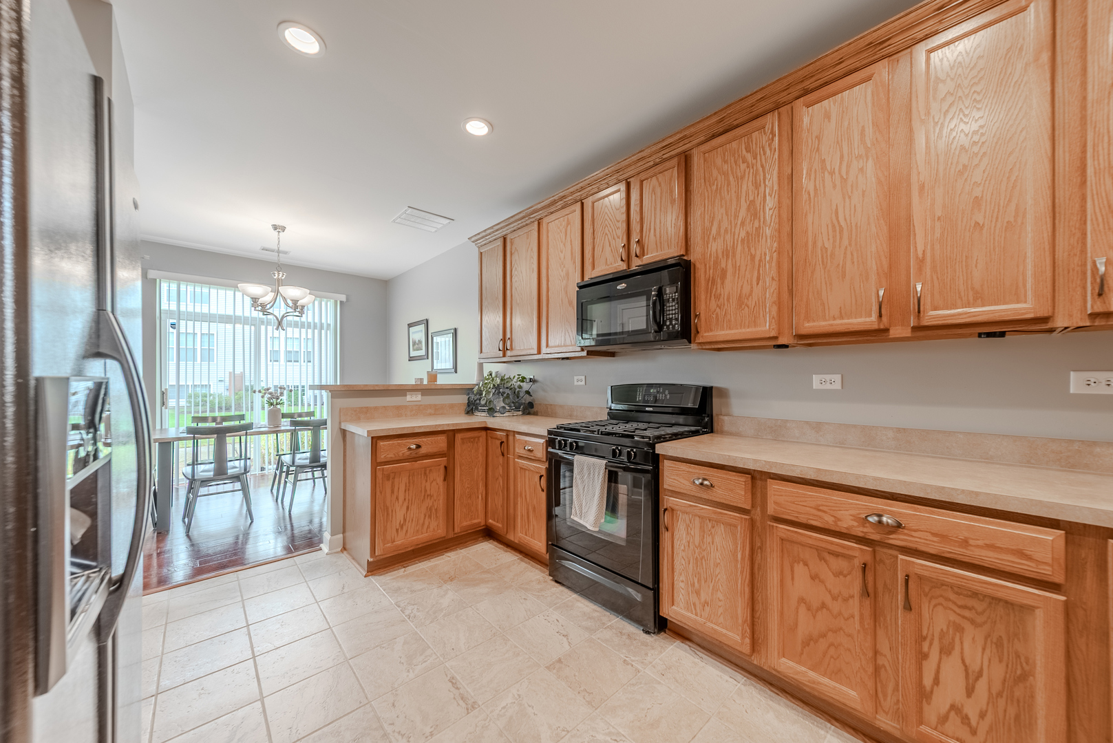 2825 Glacier Way #C, Wauconda, IL 60084