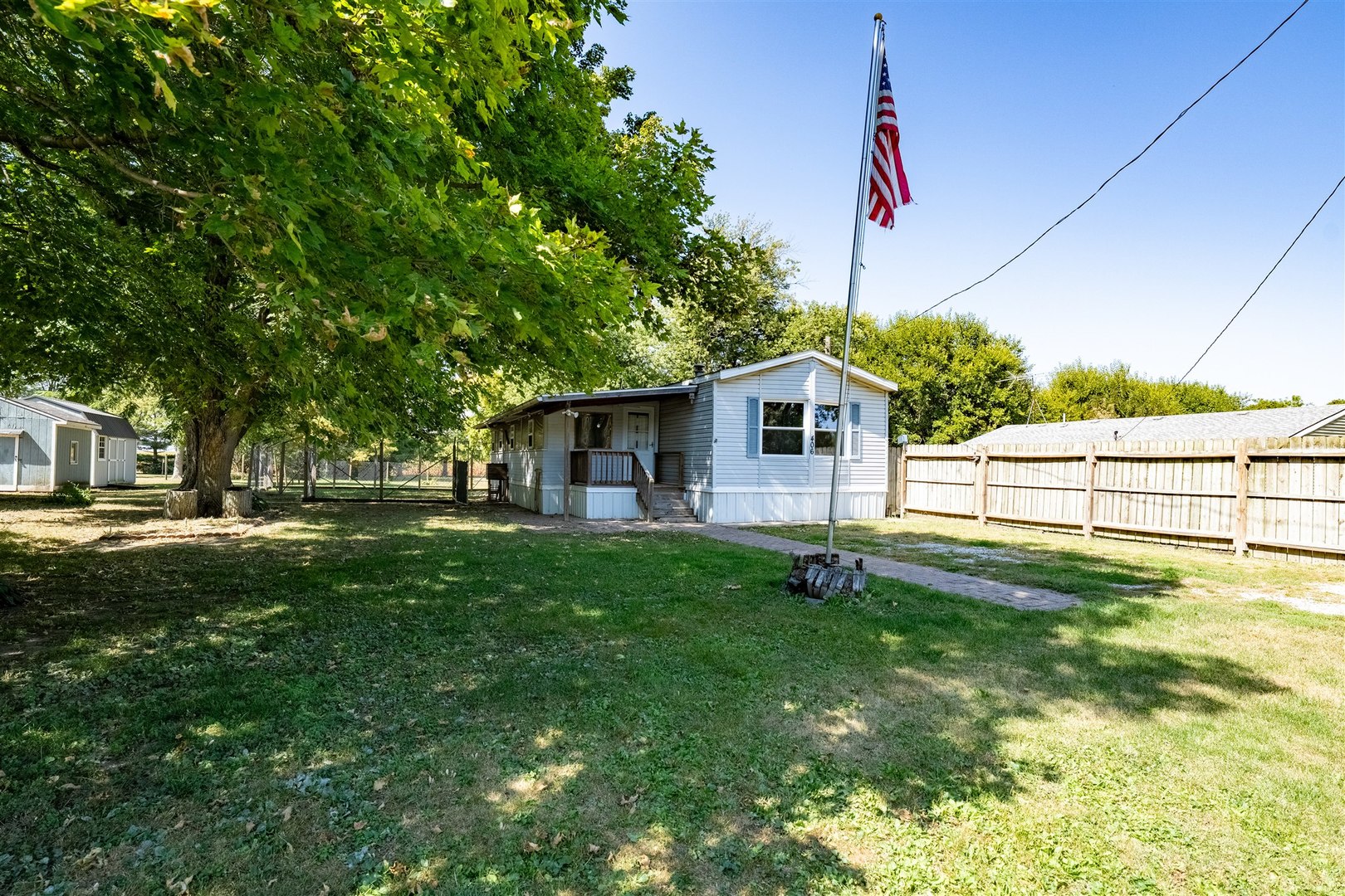 406 Park Street, Kappa, IL 61738