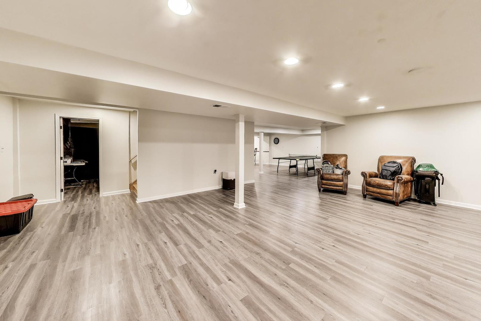 8990 W 99th Street, Palos Hills, IL 60465
