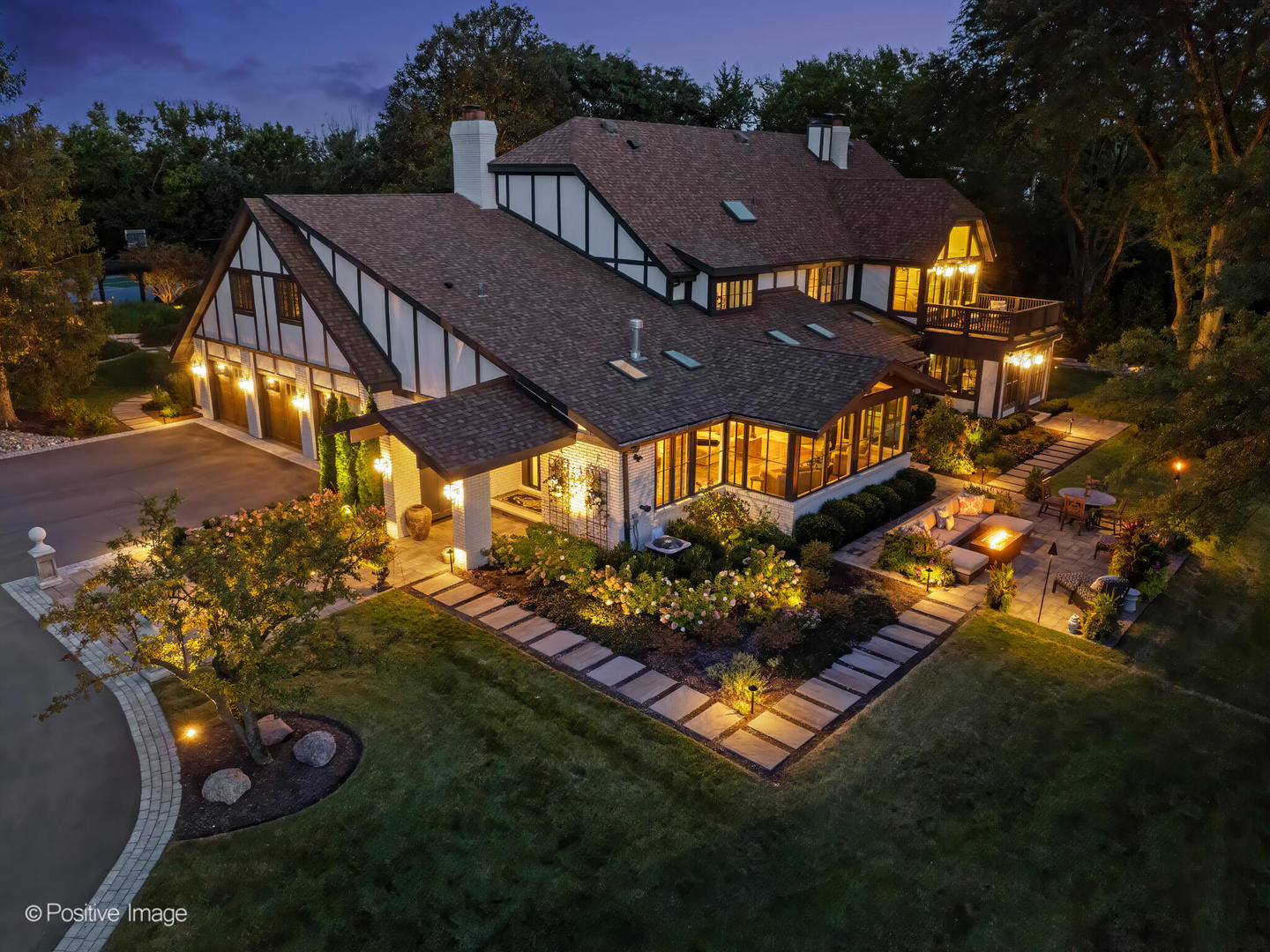 10S370 Madison Street, Burr Ridge, IL 60527