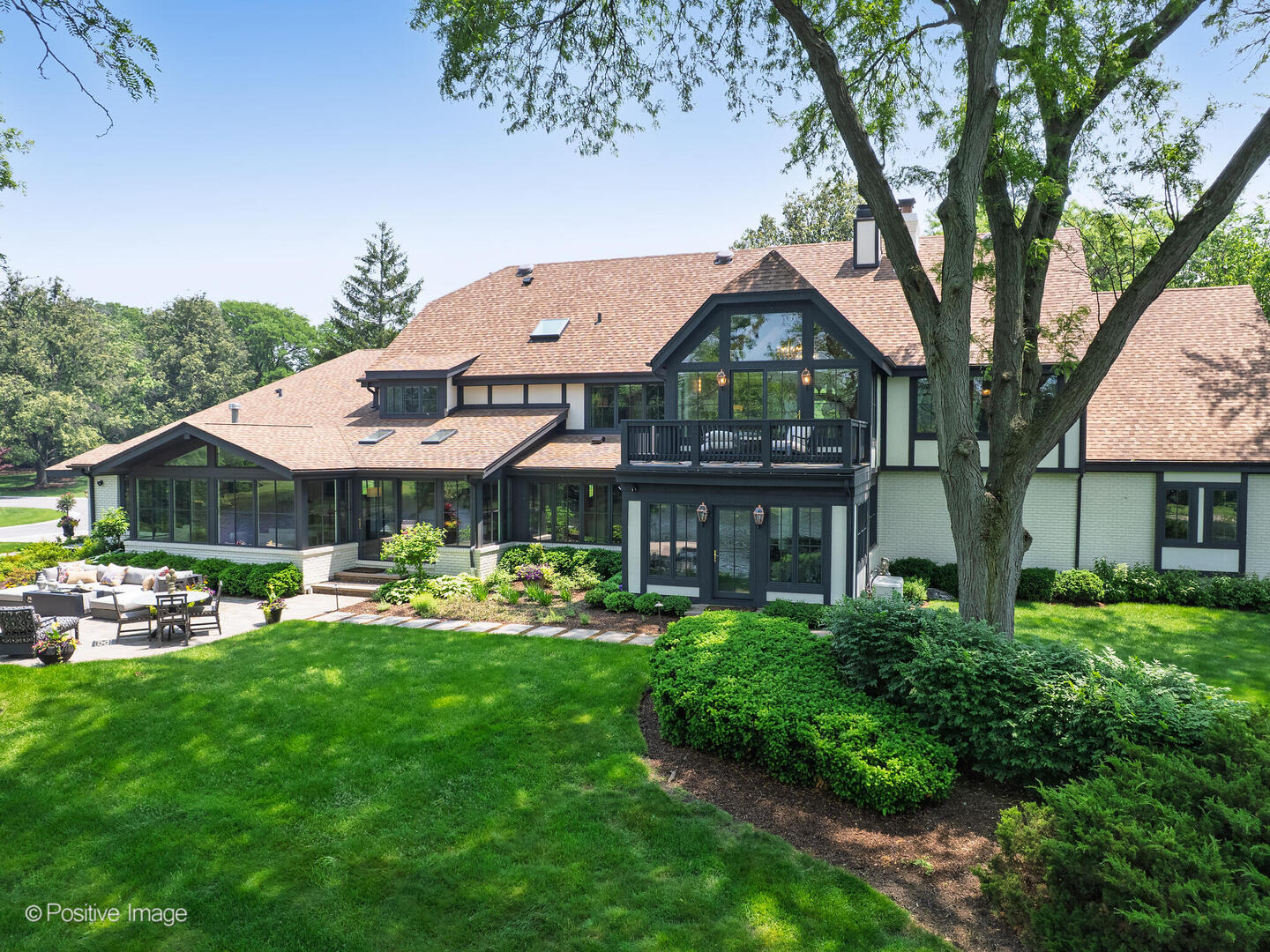 10S370 Madison Street, Burr Ridge, IL 60527