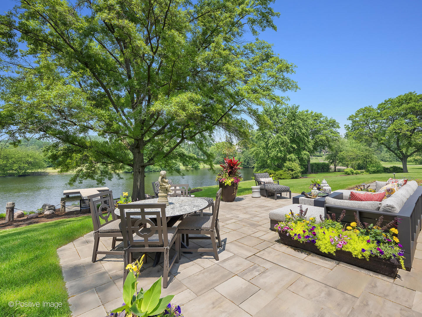 10S370 Madison Street, Burr Ridge, IL 60527