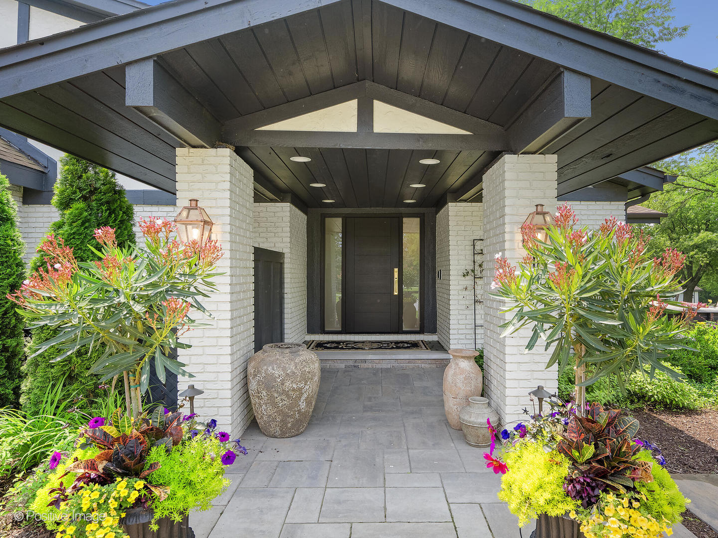 10S370 Madison Street, Burr Ridge, IL 60527