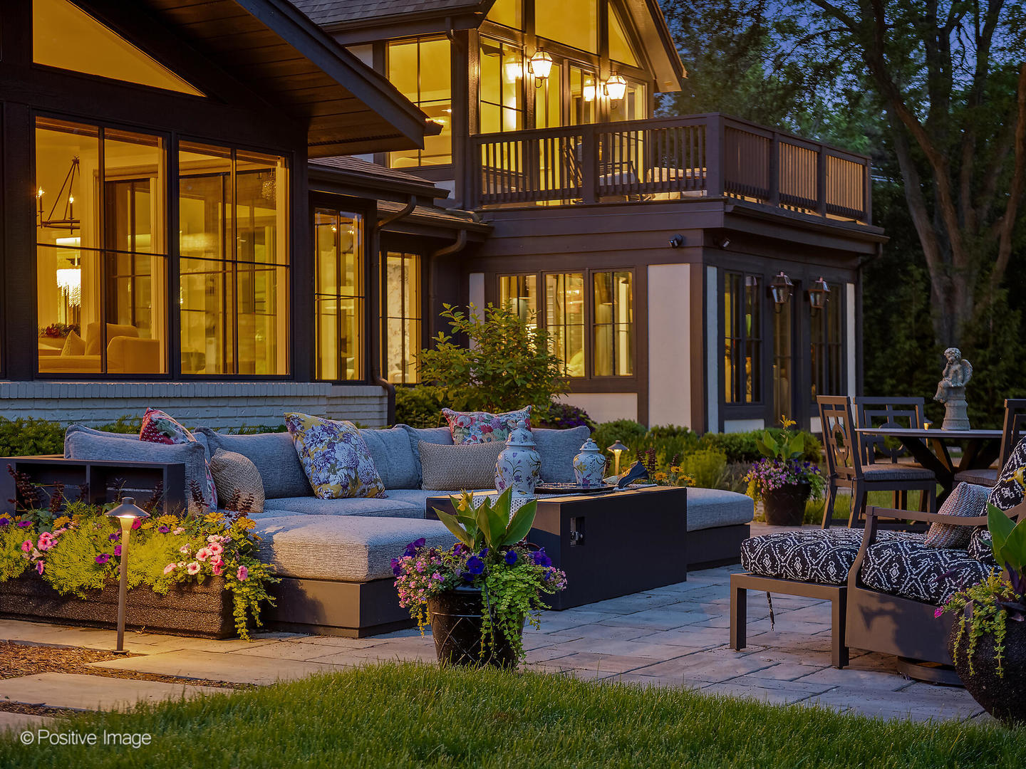 10S370 Madison Street, Burr Ridge, IL 60527