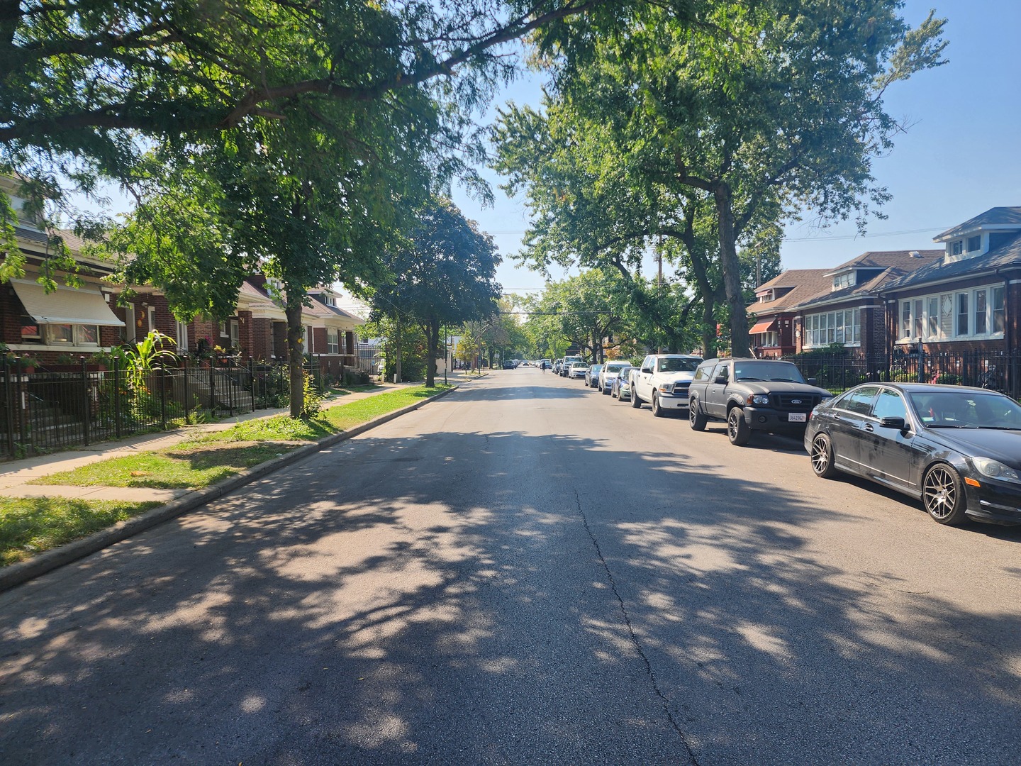 6226 S Francisco Avenue, Chicago, IL 60629