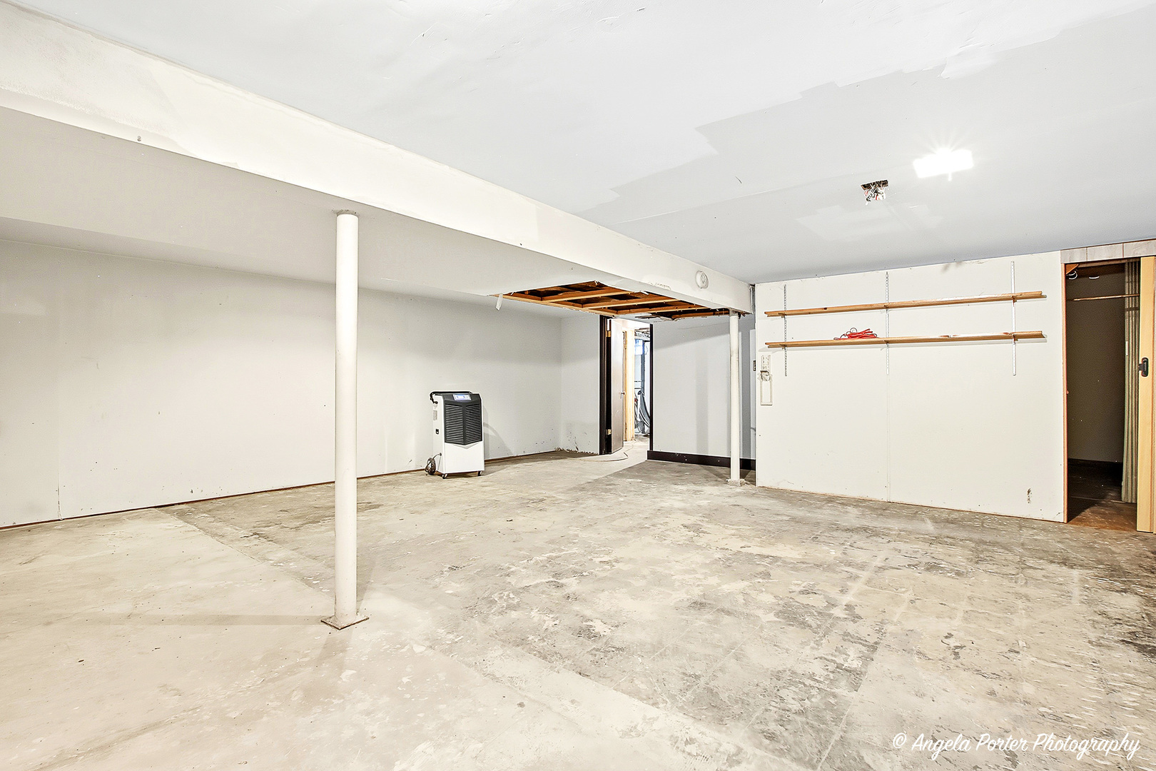 1810 21st Street, Zion, IL 60099