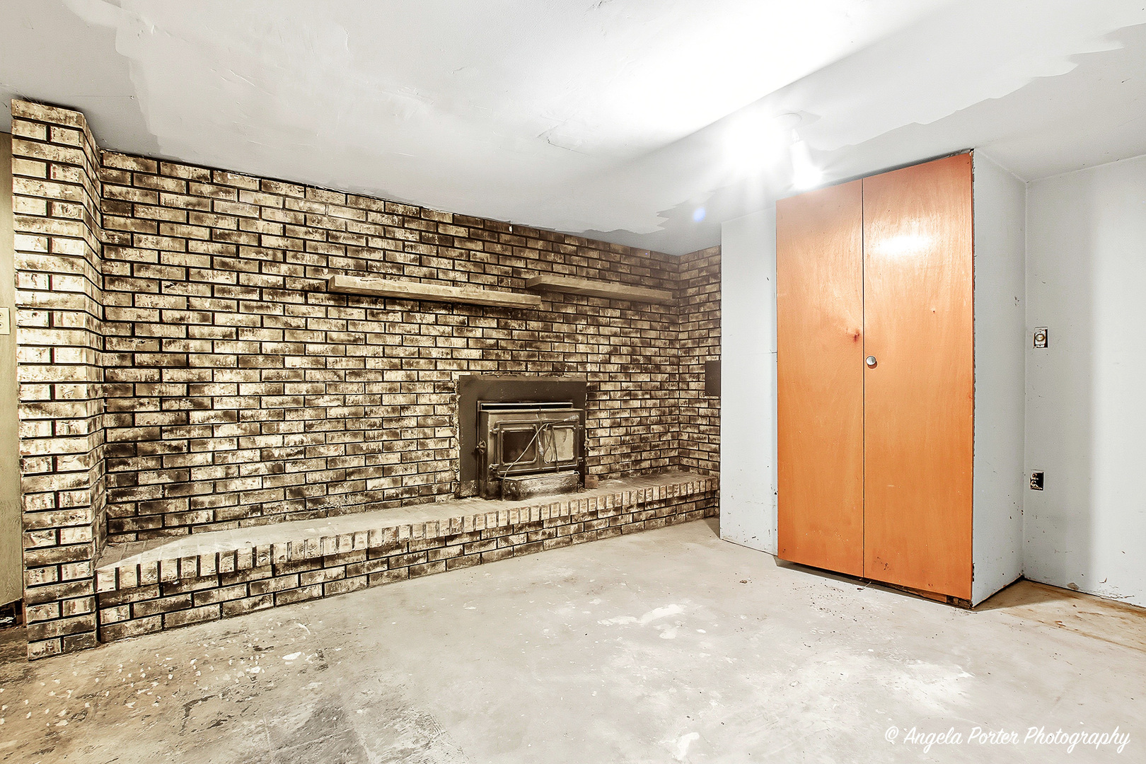 1810 21st Street, Zion, IL 60099