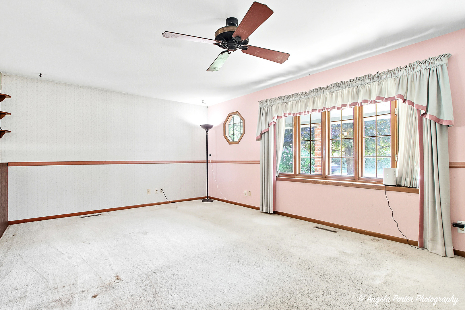1810 21st Street, Zion, IL 60099