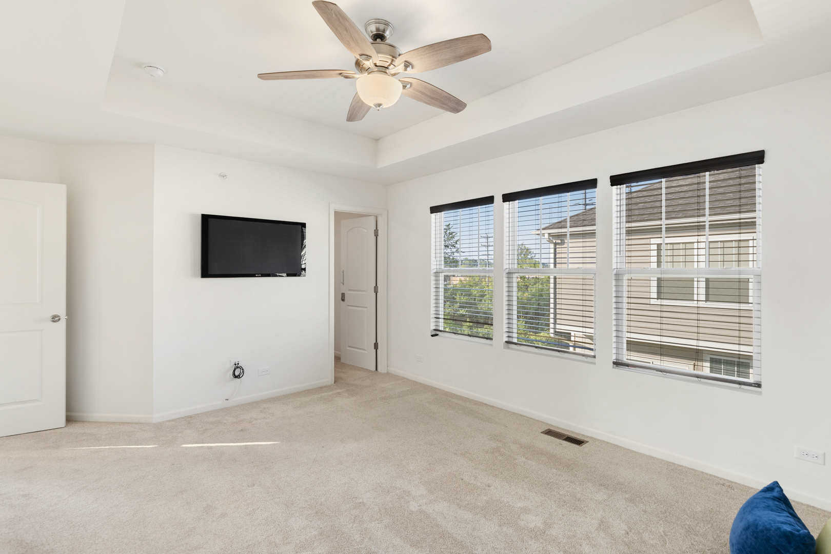 1108 Evergreen Avenue, Des Plaines, IL 60016