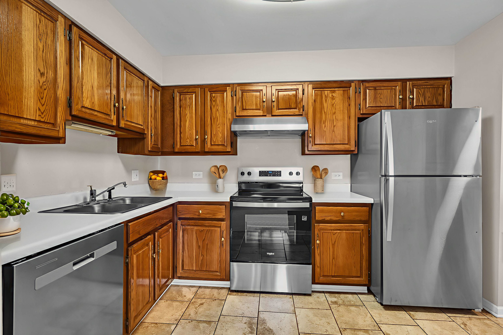 711 S RIVER Road #510, Des Plaines, IL 60016