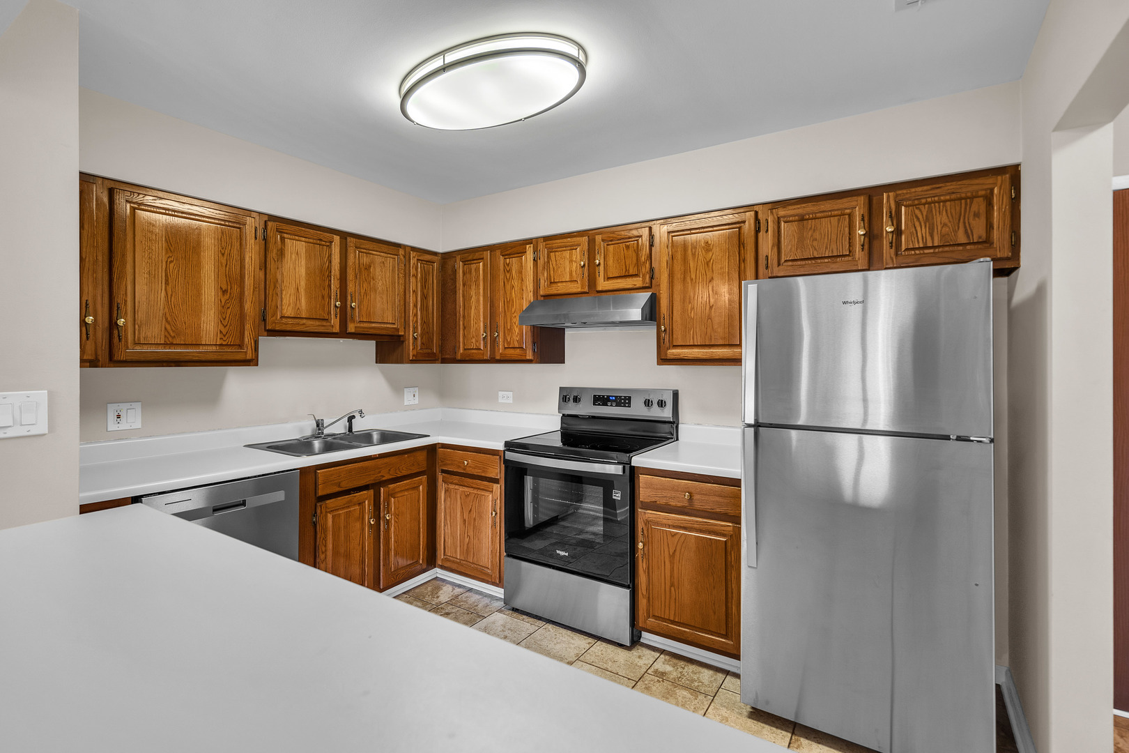 711 S RIVER Road #510, Des Plaines, IL 60016