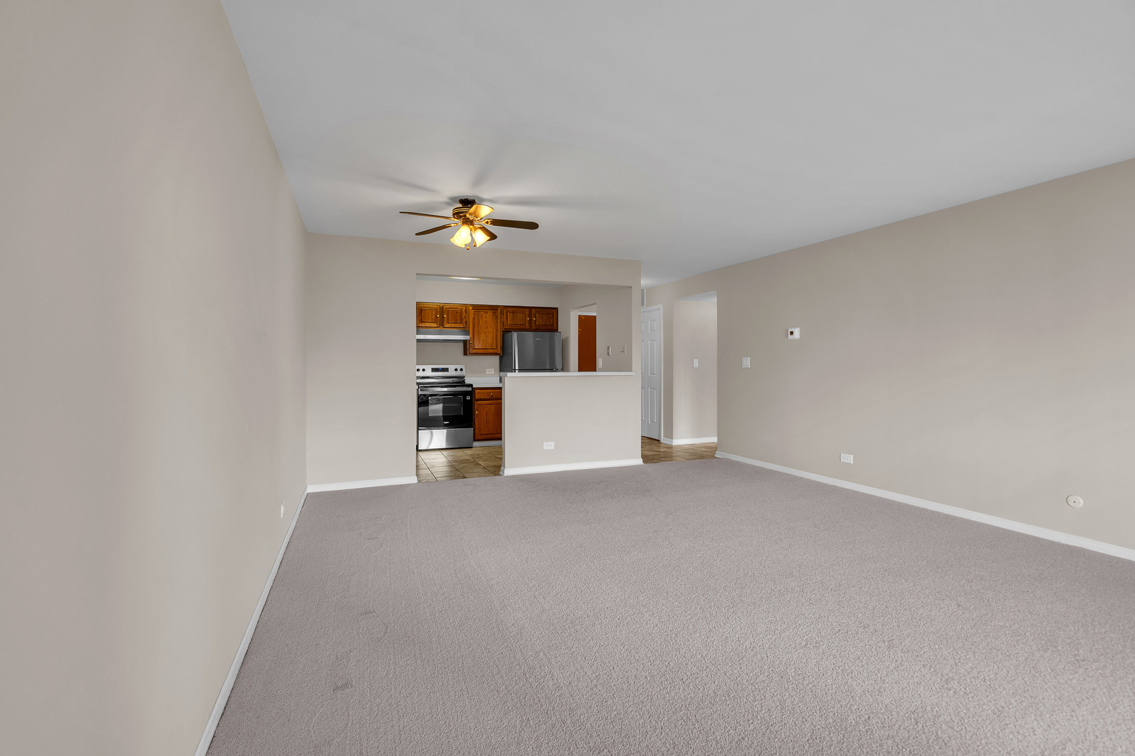 711 S RIVER Road #510, Des Plaines, IL 60016