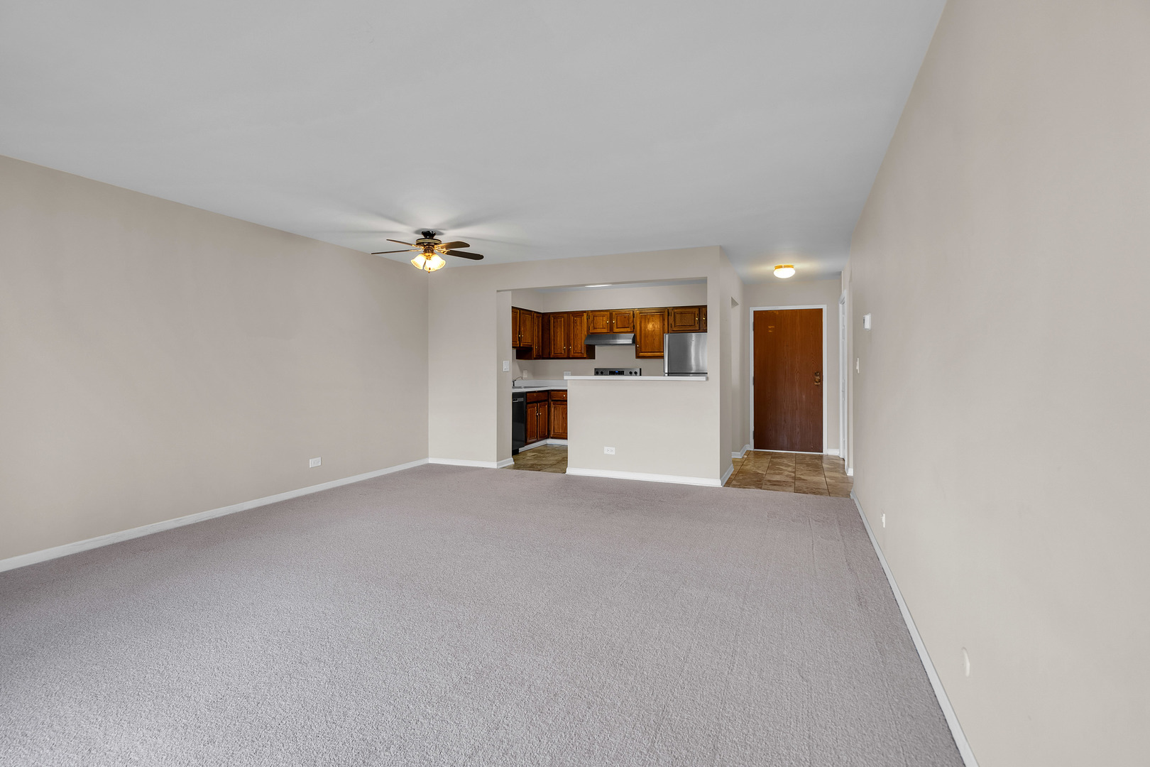 711 S RIVER Road #510, Des Plaines, IL 60016