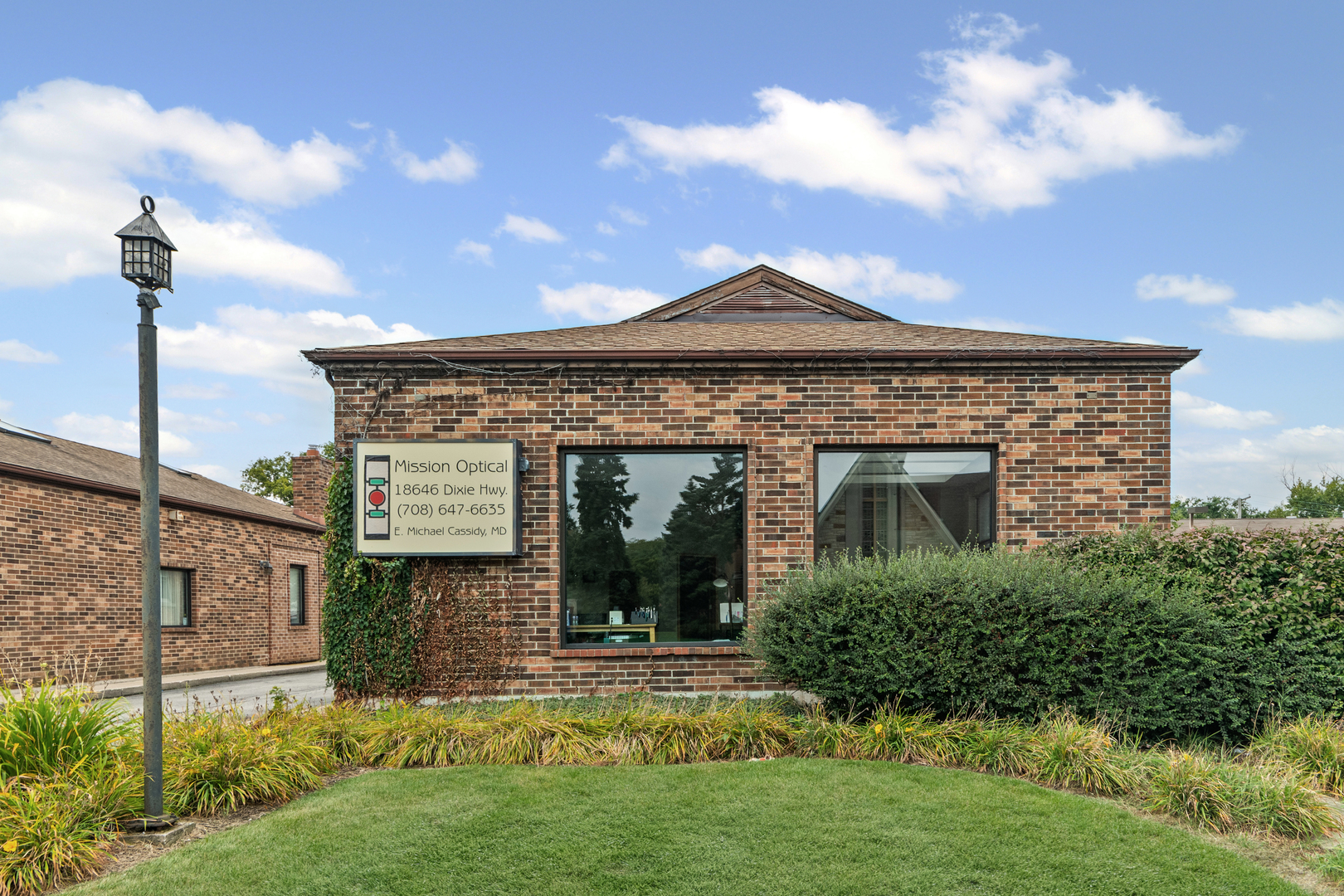 18646 Dixie Highway, Homewood, IL 60430