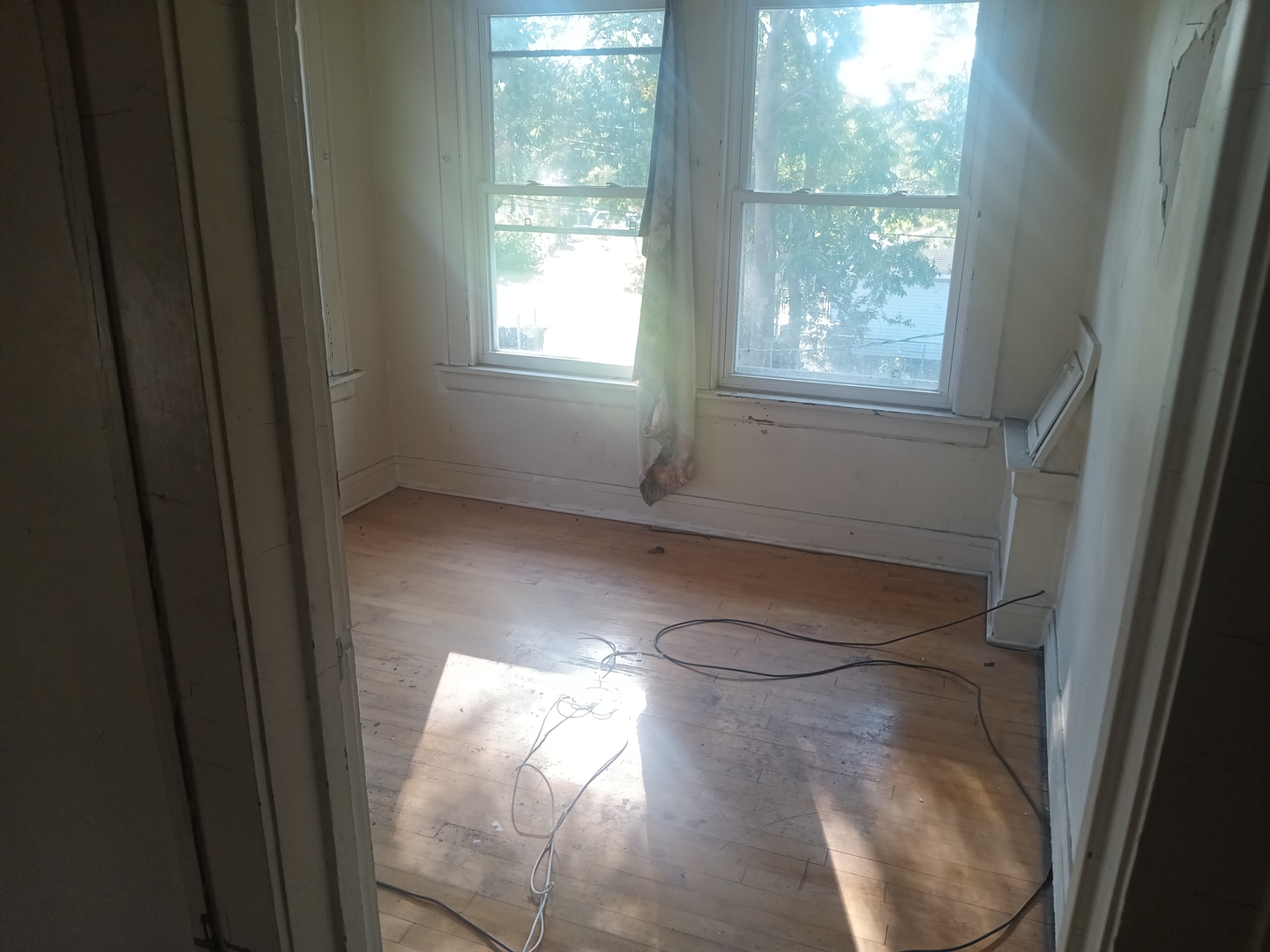 13910 S Edbrooke Avenue, Riverdale, IL 60827