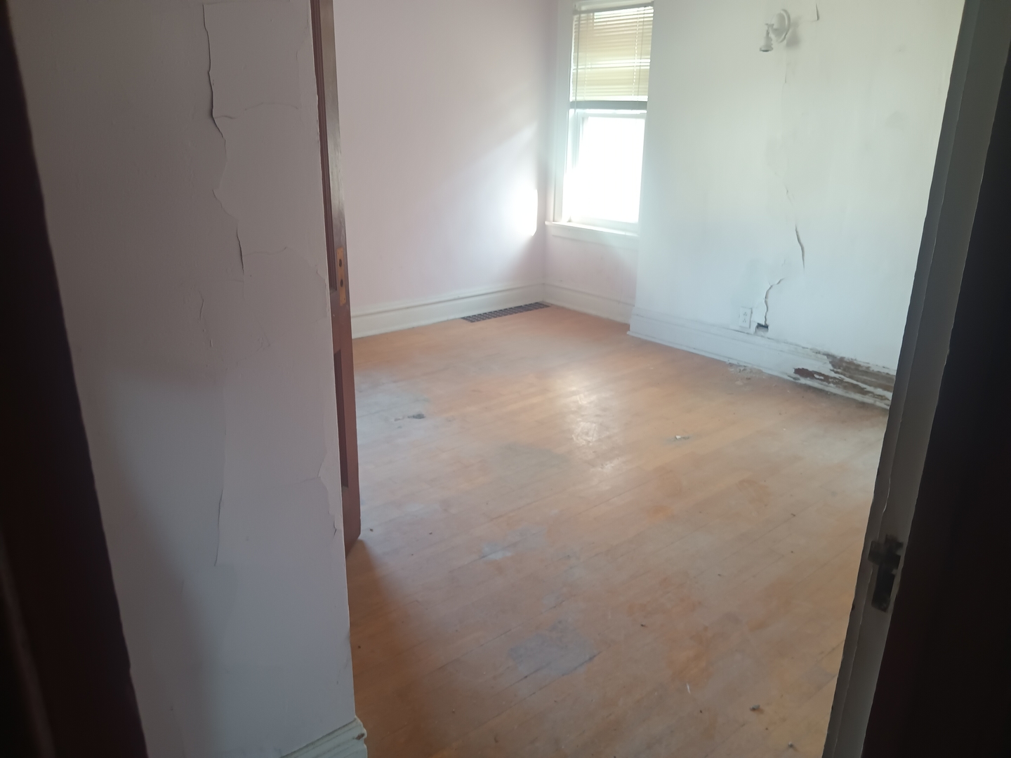 13910 S Edbrooke Avenue, Riverdale, IL 60827