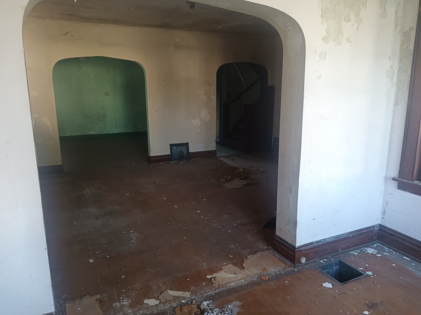 13910 S Edbrooke Avenue, Riverdale, IL 60827