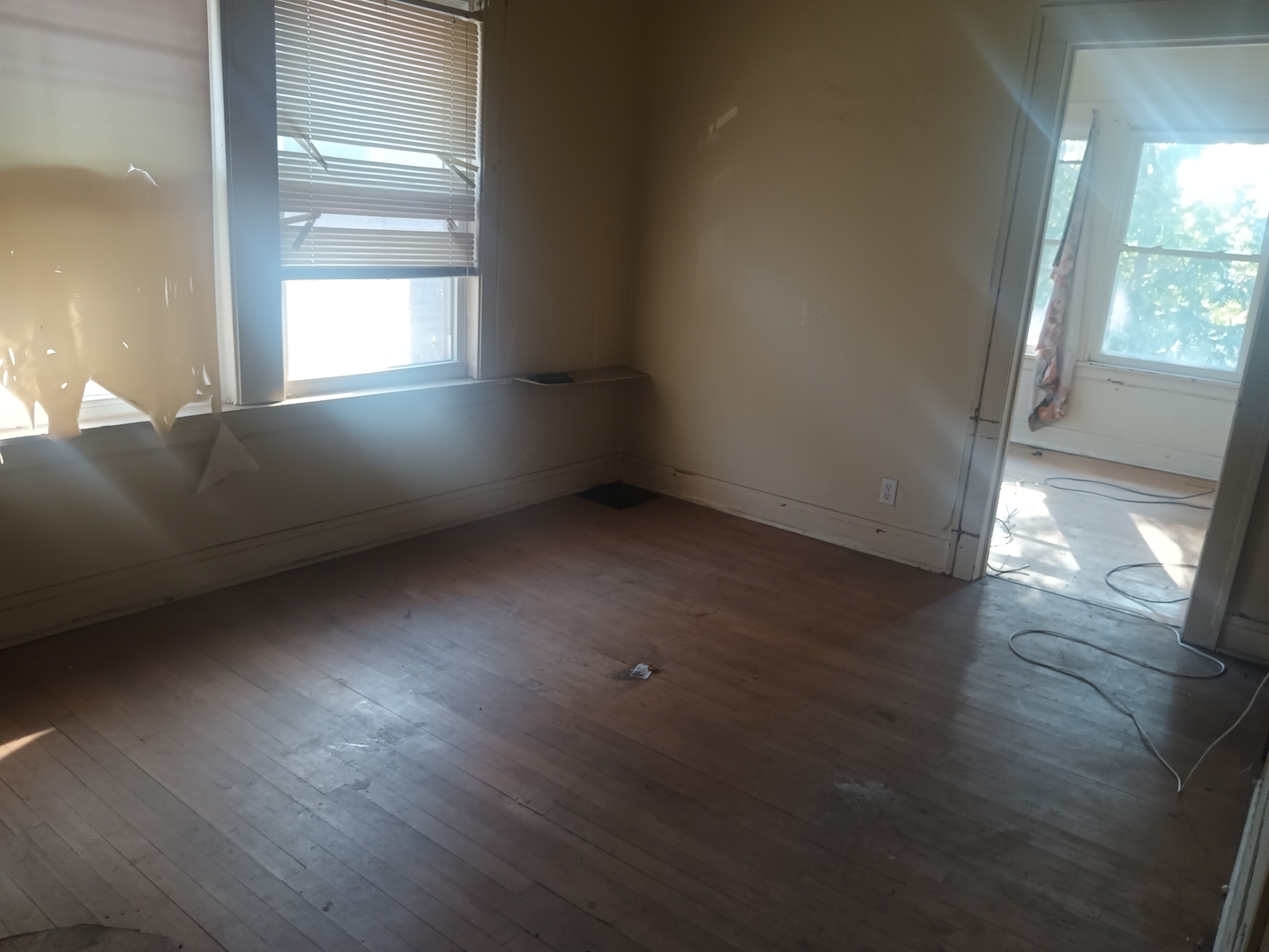 13910 S Edbrooke Avenue, Riverdale, IL 60827