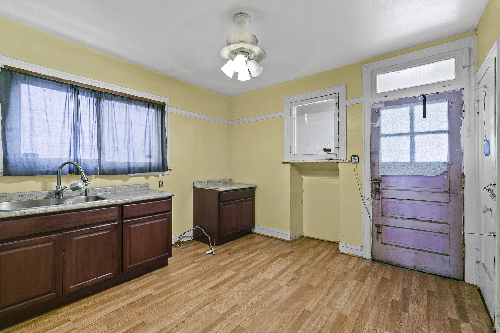 6536 S Rhodes Avenue, Chicago, IL 60637