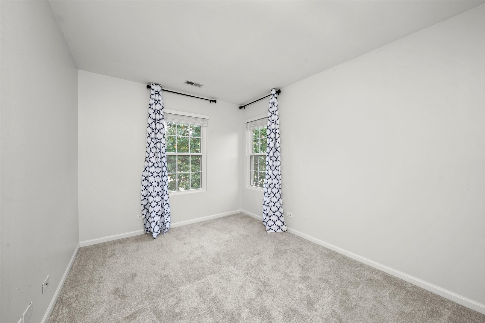 2468 Reflections Drive #2468, Aurora, IL 60502