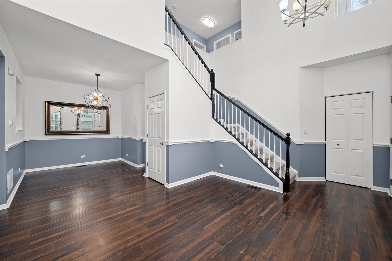2468 Reflections Drive #2468, Aurora, IL 60502