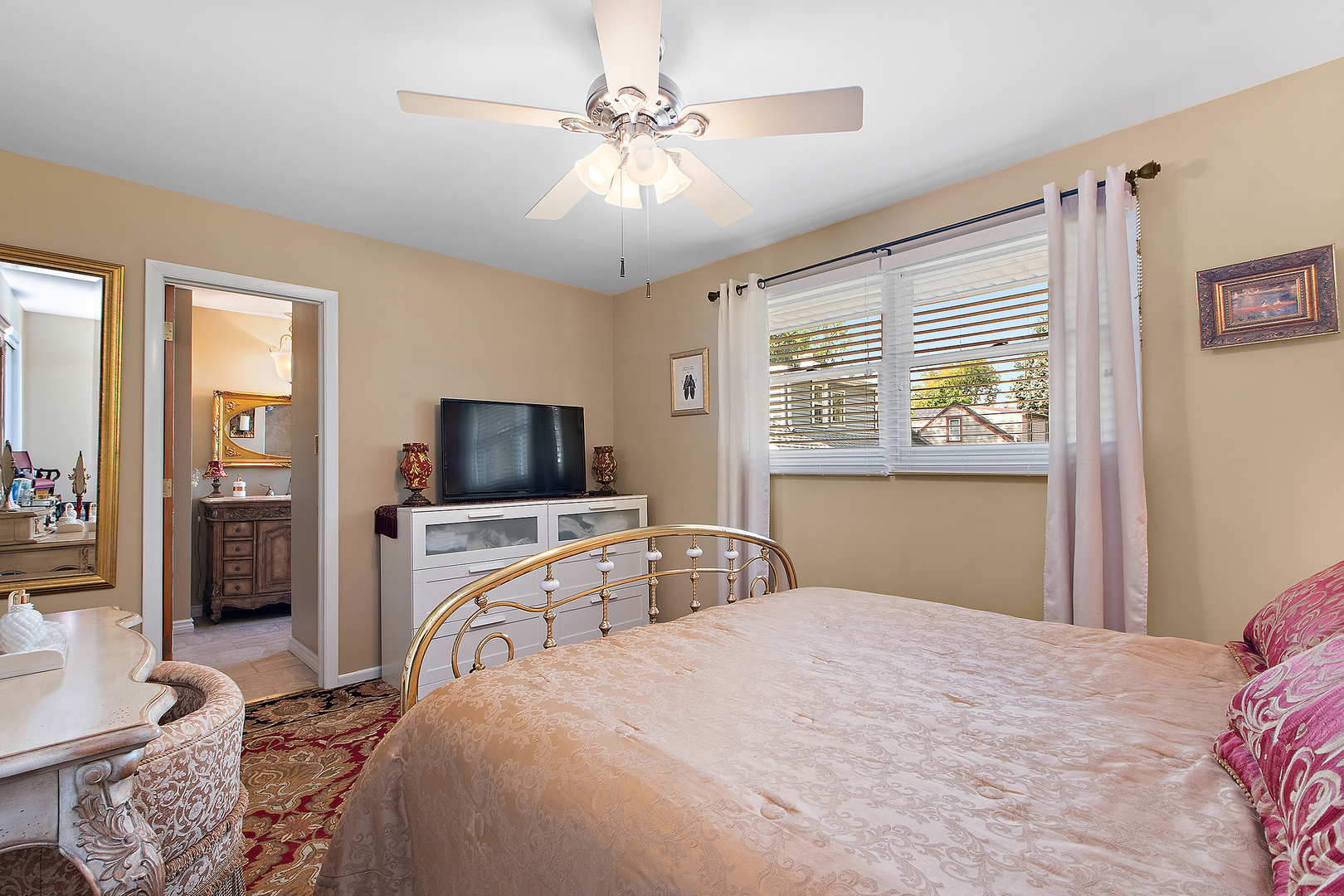 9259 Ridgeland Avenue, Oak Lawn, IL 60453