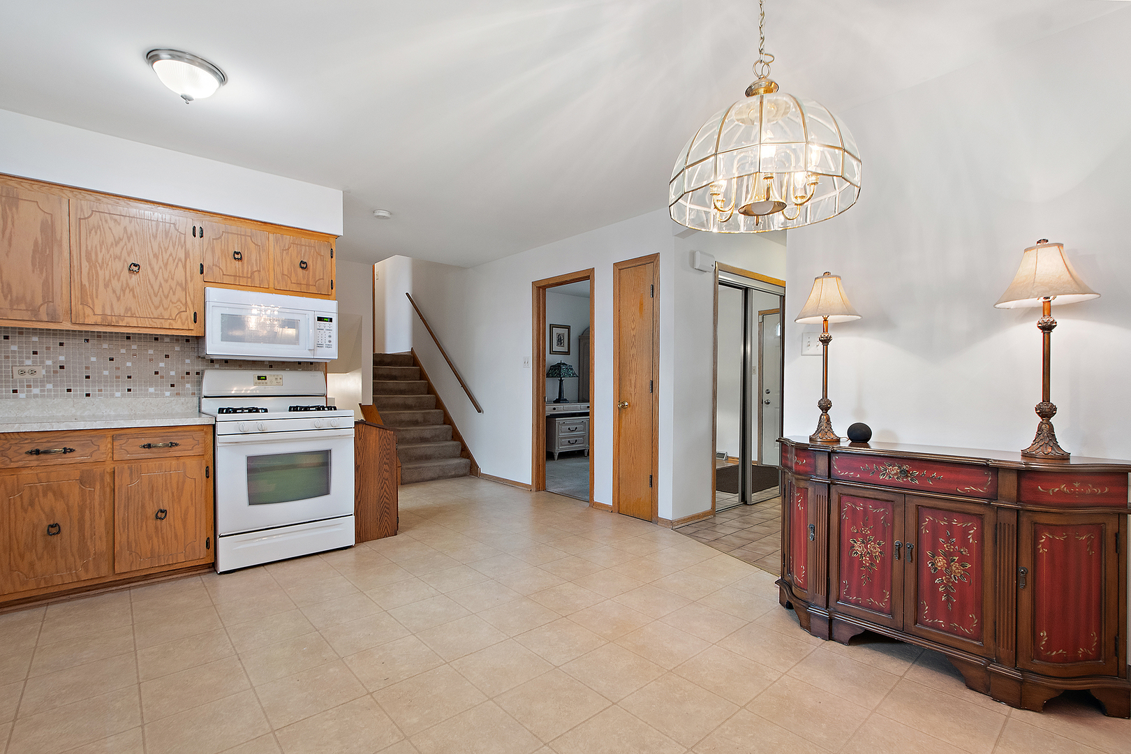 9259 Ridgeland Avenue, Oak Lawn, IL 60453