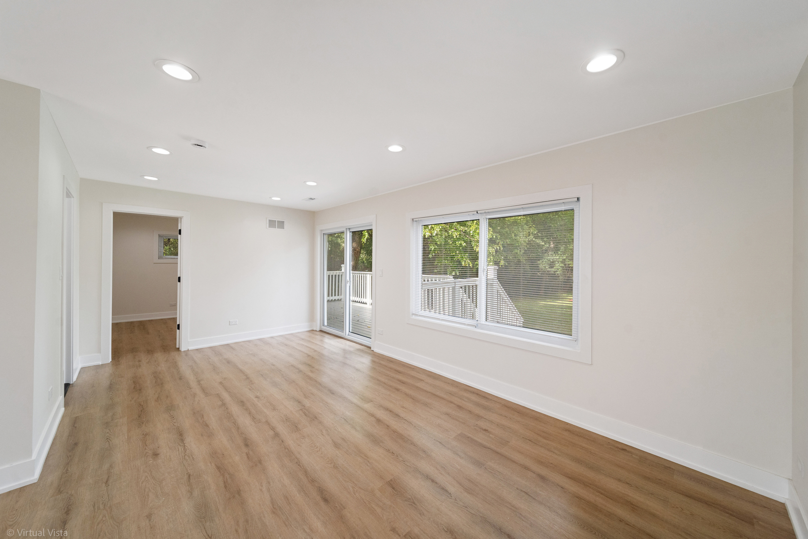 106 E 22nd Street, Lombard, IL 60148