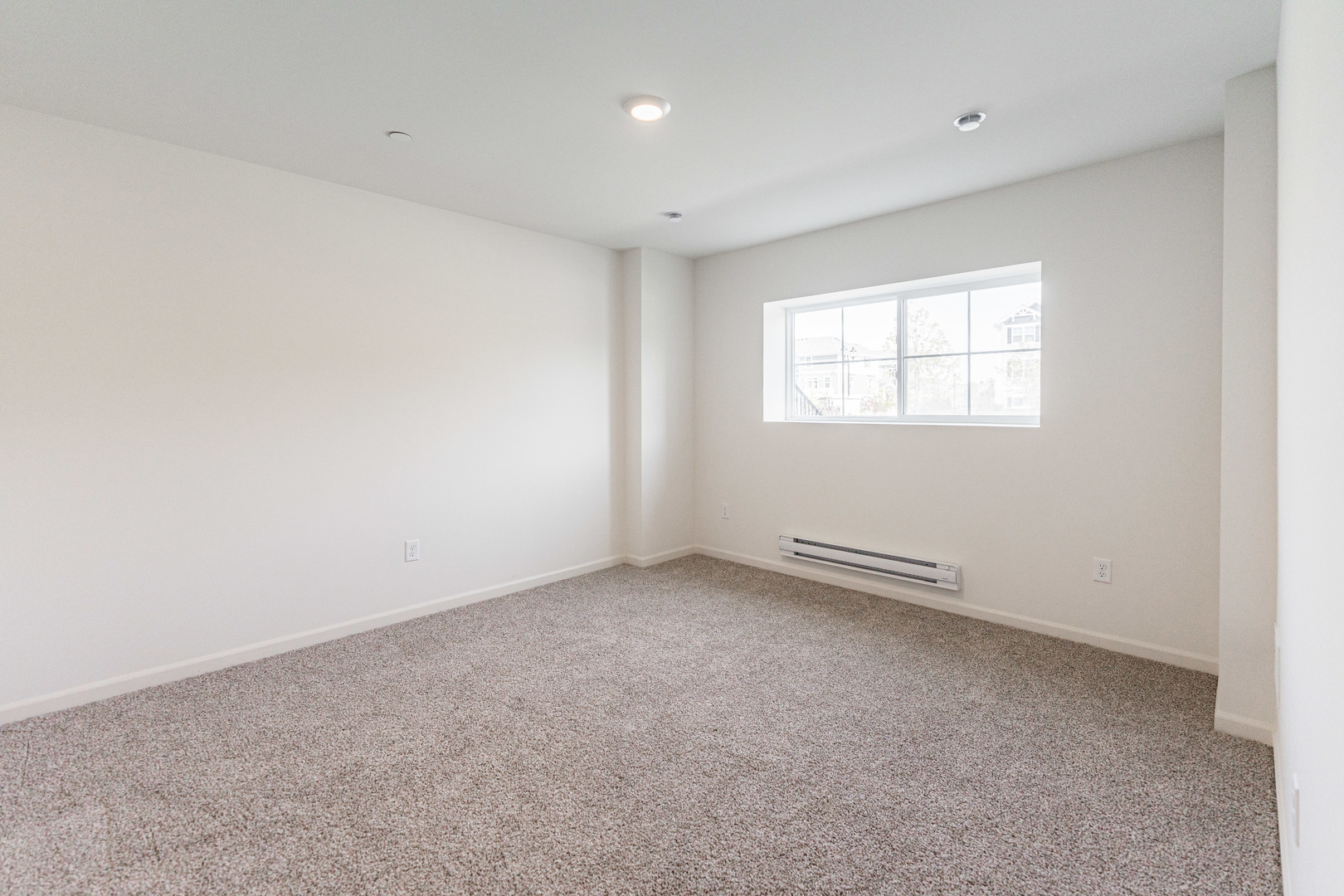 2016 Yellowstone Boulevard, Mundelein, IL 60060
