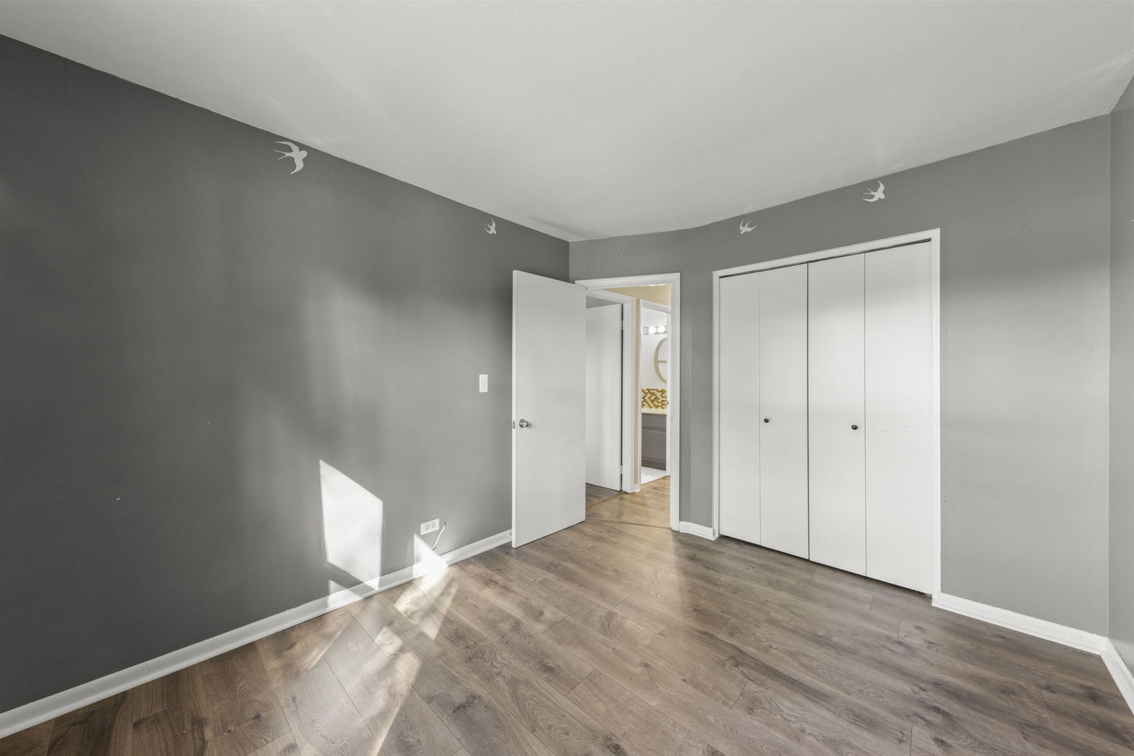 8119 Leawood Lane, Woodridge, IL 60517