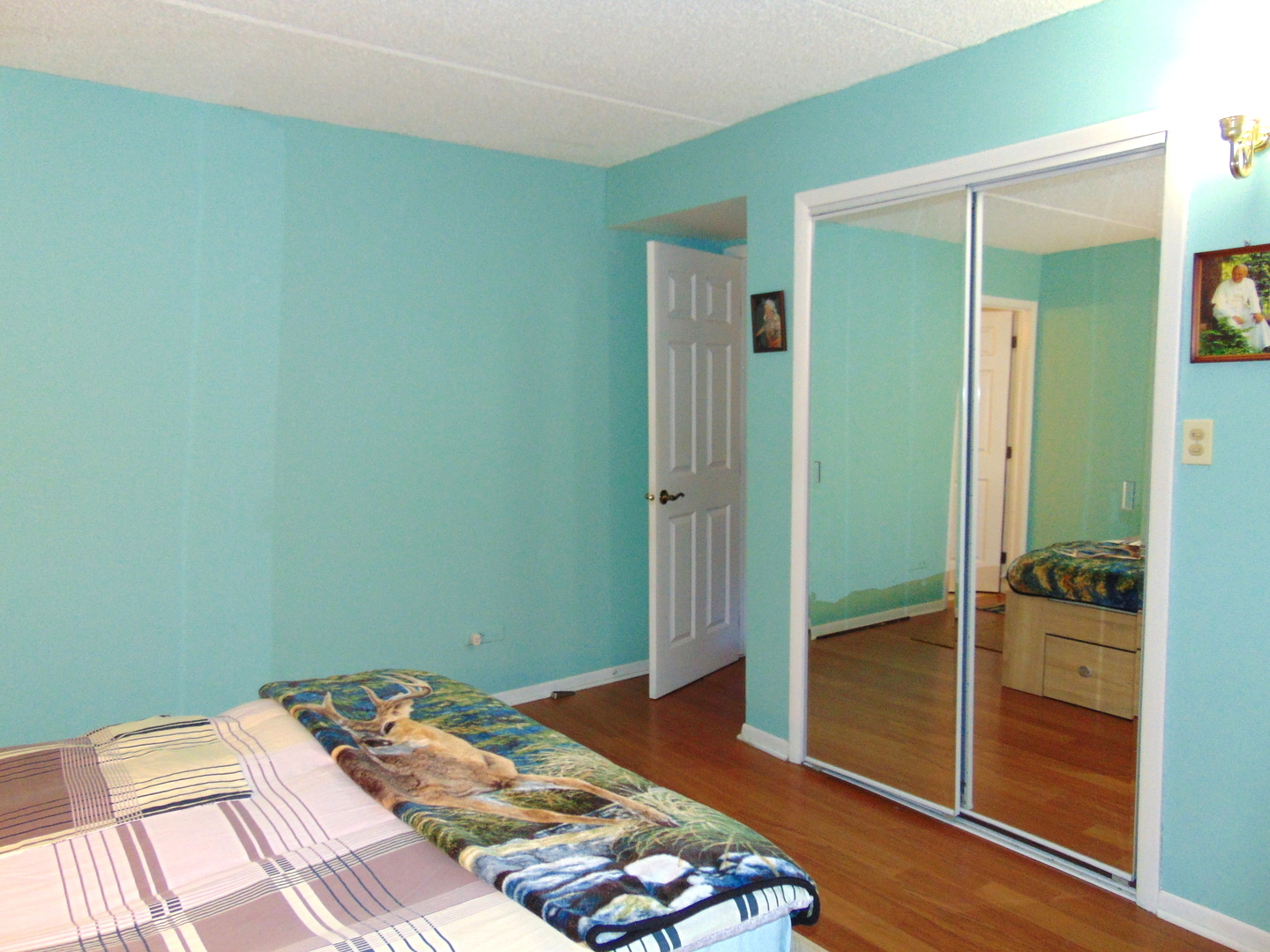 6221 N Niagara Avenue #105, Chicago, IL 60631
