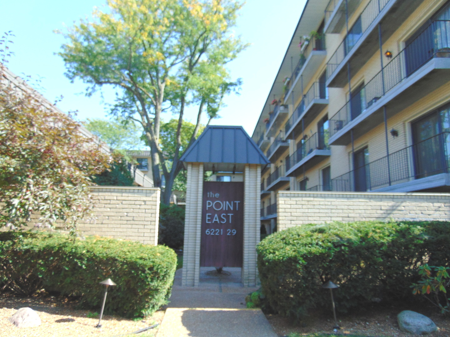6221 N Niagara Avenue #105, Chicago, IL 60631