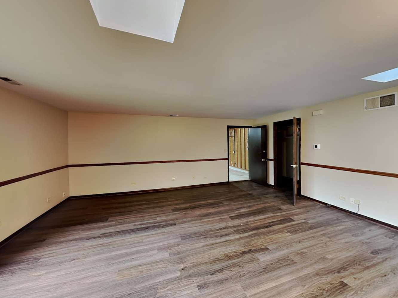 16400 Sherwood Drive, Orland Park, IL 60462