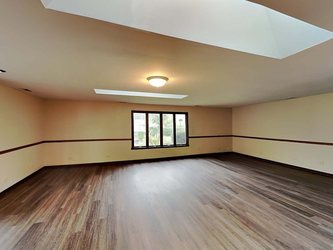 16400 Sherwood Drive, Orland Park, IL 60462