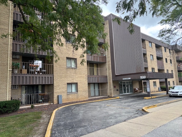 1133 S Finley Road #410, Lombard, IL 60148