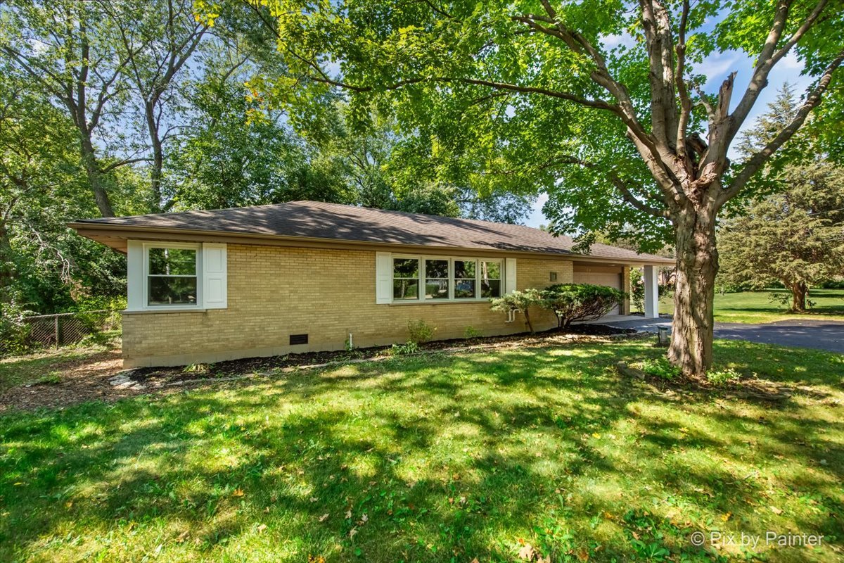 70 Ela Road, Inverness, IL 60067
