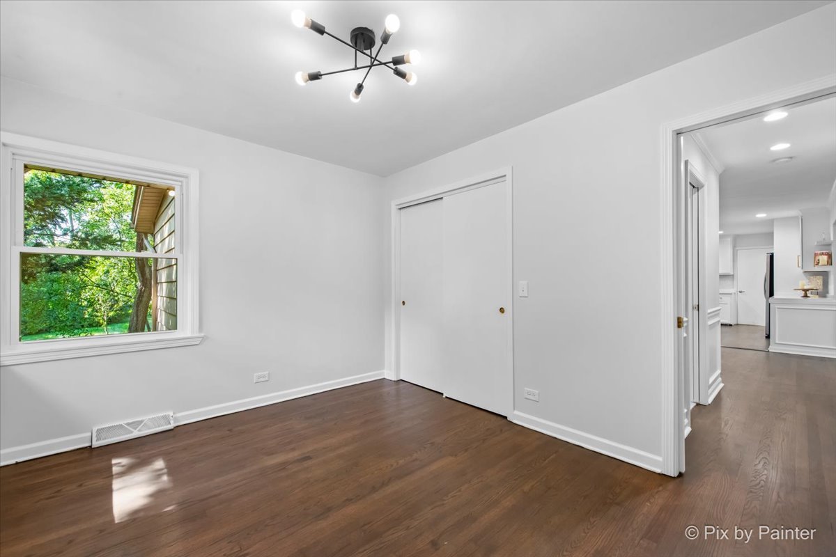 70 Ela Road, Inverness, IL 60067