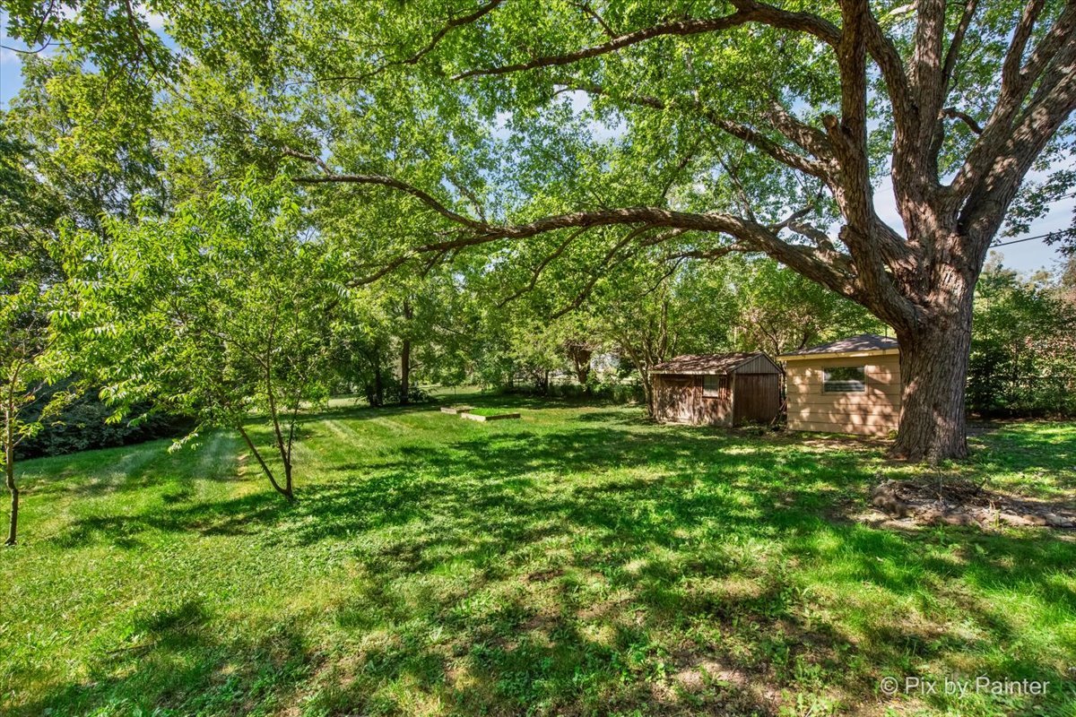 70 Ela Road, Inverness, IL 60067