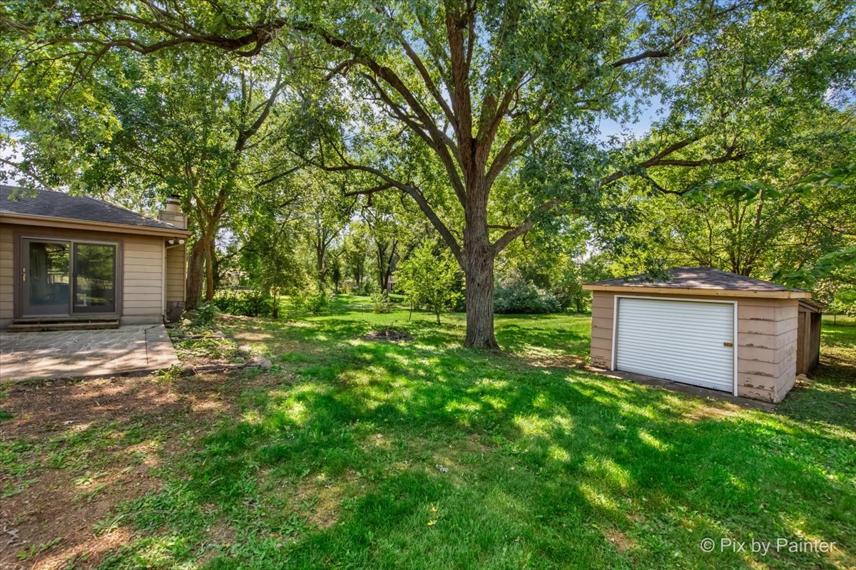 70 Ela Road, Inverness, IL 60067
